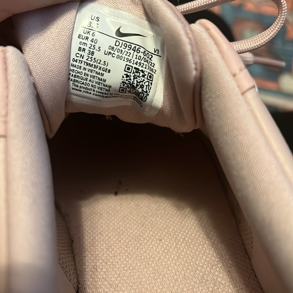 Pink 8.5 Nike Court Vision Alta - Picture 6 of 8